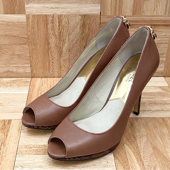 MICHAEL Michael Kors Hamilton Mocha Snakeskin Leather Heels Peep Toe Pump 9.5 - Picture 2 of 16
